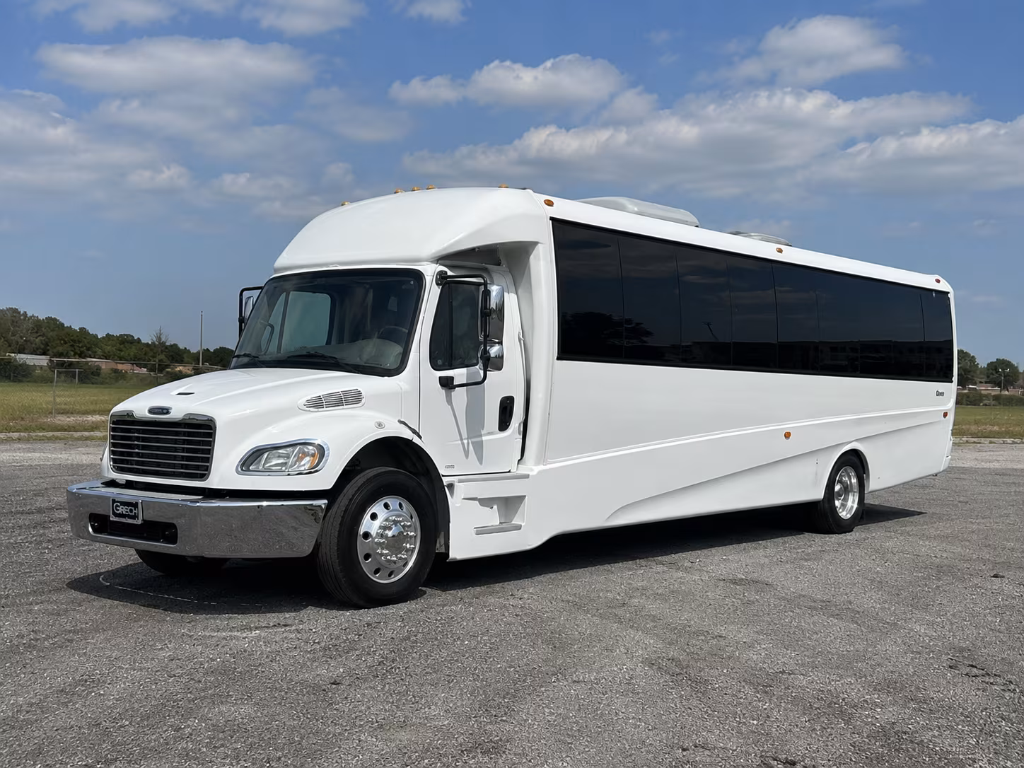 chino 50 passenger party bus