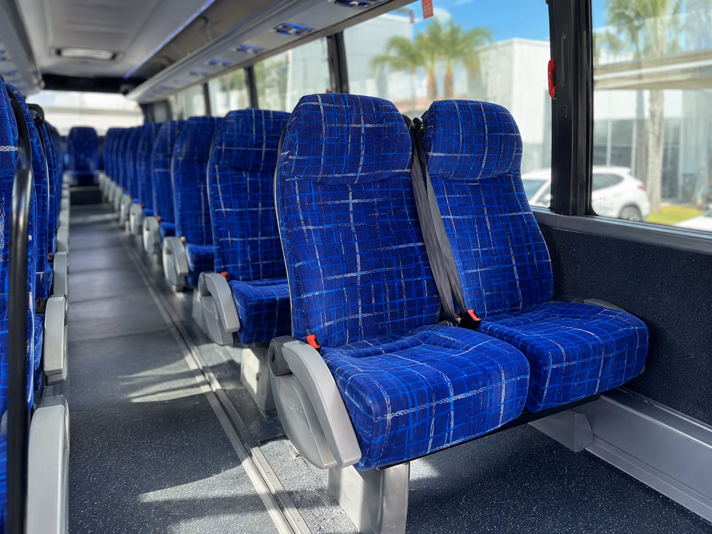 chino hills winery bus rentals for groups starting in the hills
