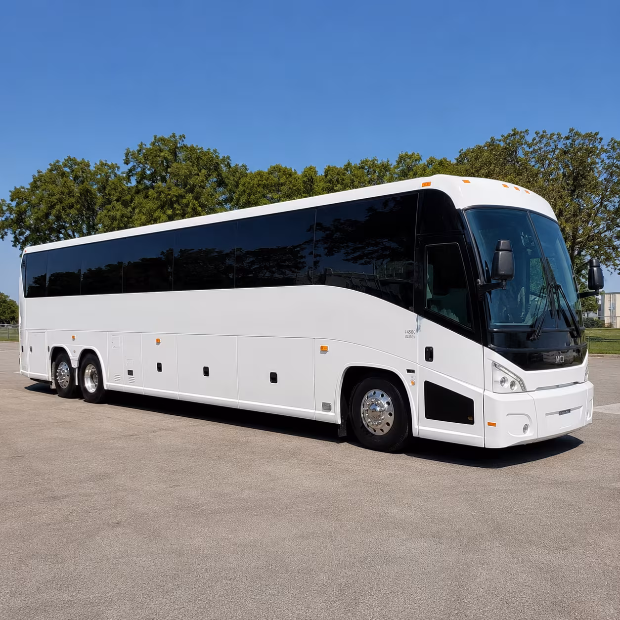 corporate airport transfer buses between chino and ontario international airport ont